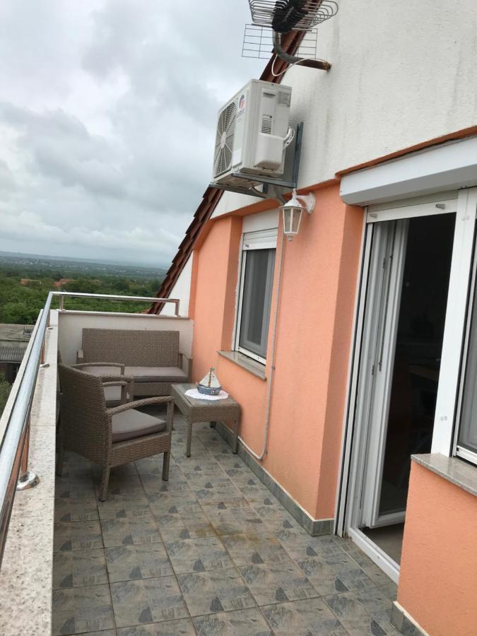 Apartmani Livk Debeljak Exterior photo
